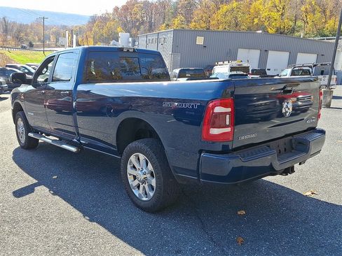 Used 2022 RAM 3500 Big Horn w/ Level C Equiment Group image 7