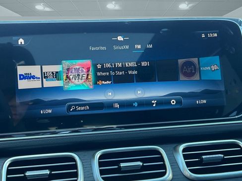 New 2026 Mercedes-Benz GLS 580 4MATIC image 23