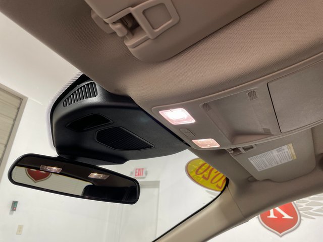 Used 2020 Ford Escape SEL AWD/4WD image 18