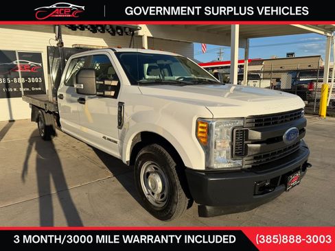 Used 2017 Ford F350 XL w/ Power Equipment Group RWD image 3