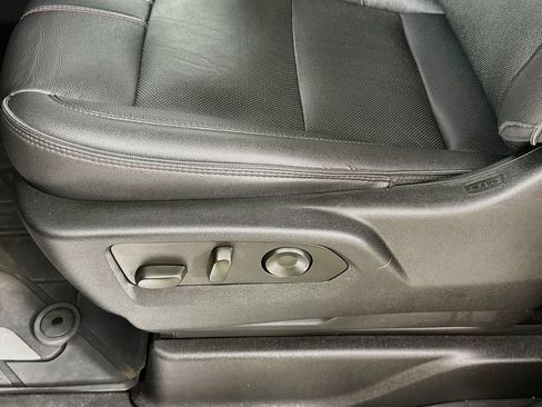 Used 2023 Chevrolet Tahoe RST AWD/4WD image 22