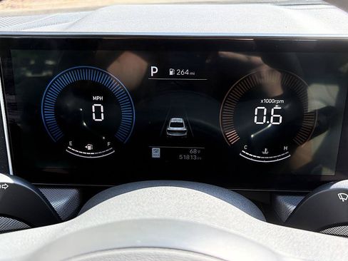 Used 2025 Hyundai Sonata SEL FWD image 17