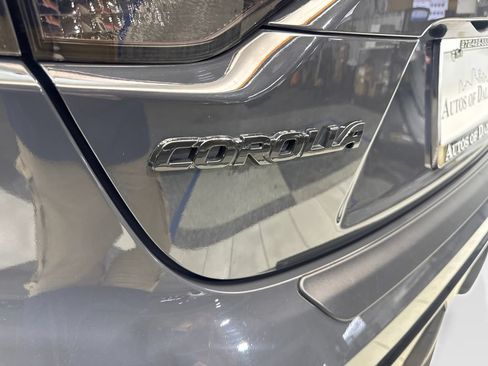 Used 2025 Toyota Corolla SE FWD image 23