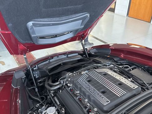 Used 2019 Chevrolet Corvette Z06 image 13
