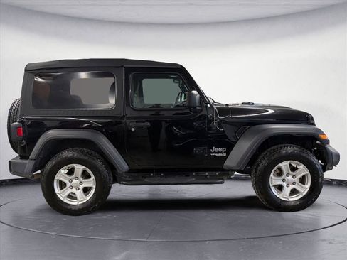 Used 2020 Jeep Wrangler Sport S image 7
