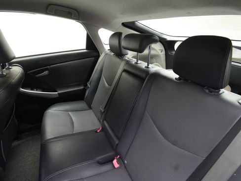 Used 2012 Toyota Prius Four image 17