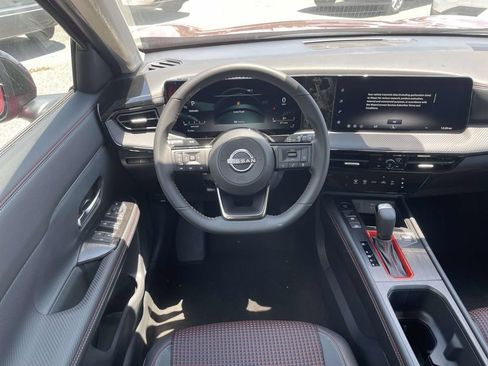 New 2026 Nissan Kicks SR FWD image 10