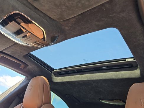 Used 2022 Maserati Ghibli Modena Q4 image 20