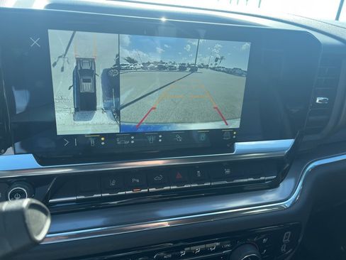 Used 2024 Chevrolet Silverado 2500 High Country image 16