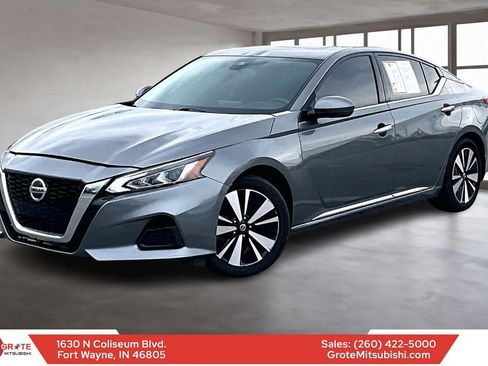 Used 2020 Nissan Altima 2.5 SV FWD image 1