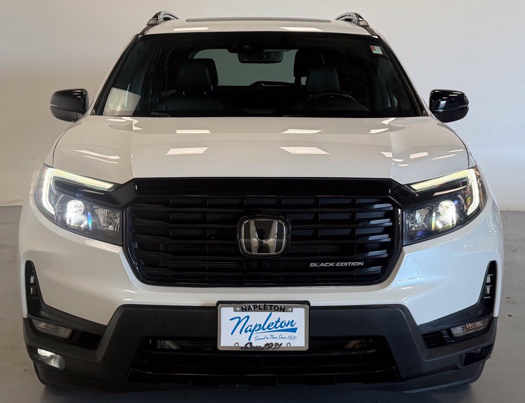 Used 2024 Honda Passport Black Edition image 7