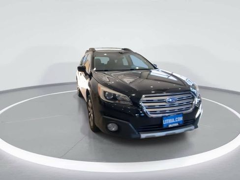 Used 2017 Subaru Outback 2.5i Limited AWD/4WD image 3