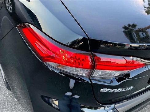 Certified 2025 Toyota Corolla LE image 26