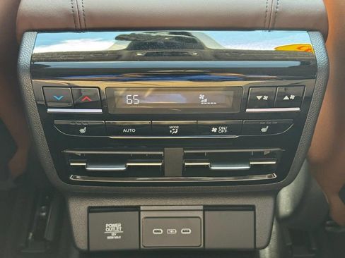 Certified 2026 Acura MDX w/ Advance Package AWD/4WD image 14