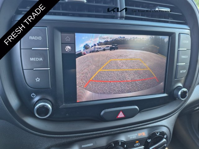Certified 2022 Kia Soul LX w/ Technology Package FWD image 15