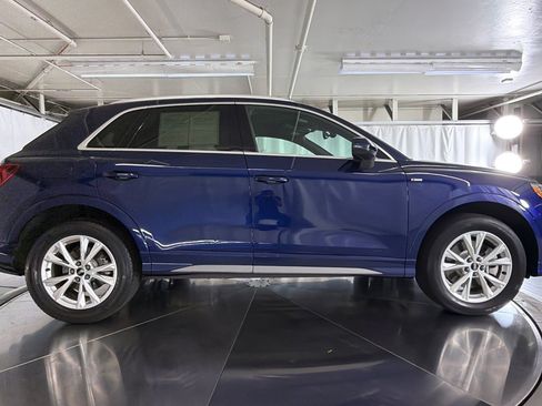 Used 2022 Audi Q3 2.0T Premium AWD/4WD image 8