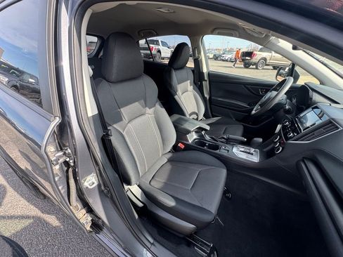 Used 2023 Subaru Crosstrek 2.0i image 19