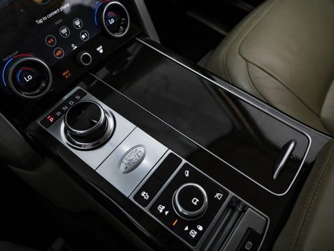 Used 2020 Land Rover Range Rover HSE AWD/4WD image 22