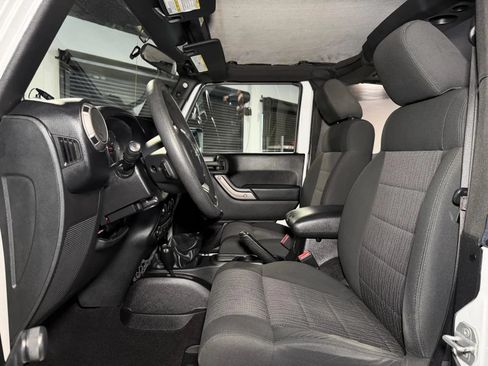 Used 2012 Jeep Wrangler Sport AWD/4WD image 22