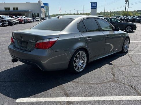 Used 2008 BMW 550i Sedan image 4
