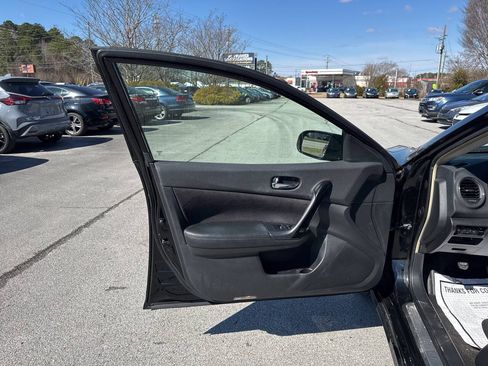 Used 2010 Nissan Maxima 3.5 S FWD image 11