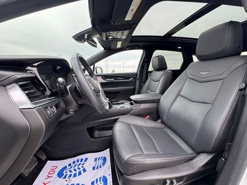 Certified 2023 Cadillac XT5 Premium Luxury image 29