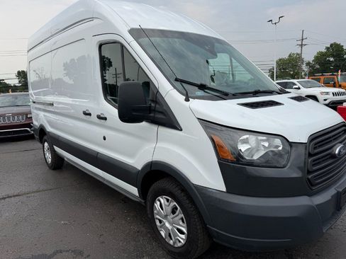 Used 2017 Ford Transit 250 148 High Roof RWD image 12