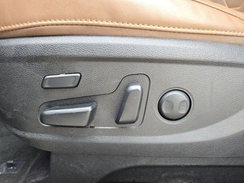 Certified 2022 Kia Telluride SX w/ SX Prestige Package image 15