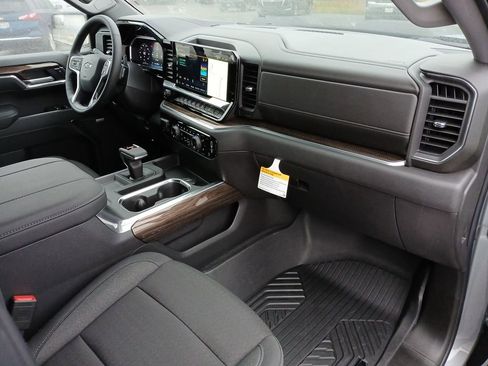 New 2026 Chevrolet Silverado 1500 LT Trail Boss w/ Convenience Package II AWD/4WD image 30