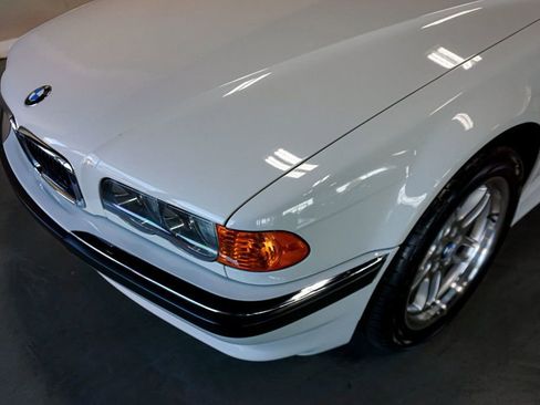 Used 1999 BMW 740iL image 79