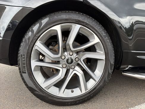 Used 2018 Land Rover Range Rover Sport HSE AWD/4WD image 10