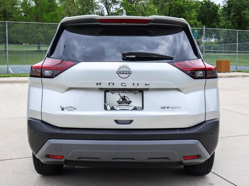 Used 2023 Nissan Rogue SV AWD/4WD image 17