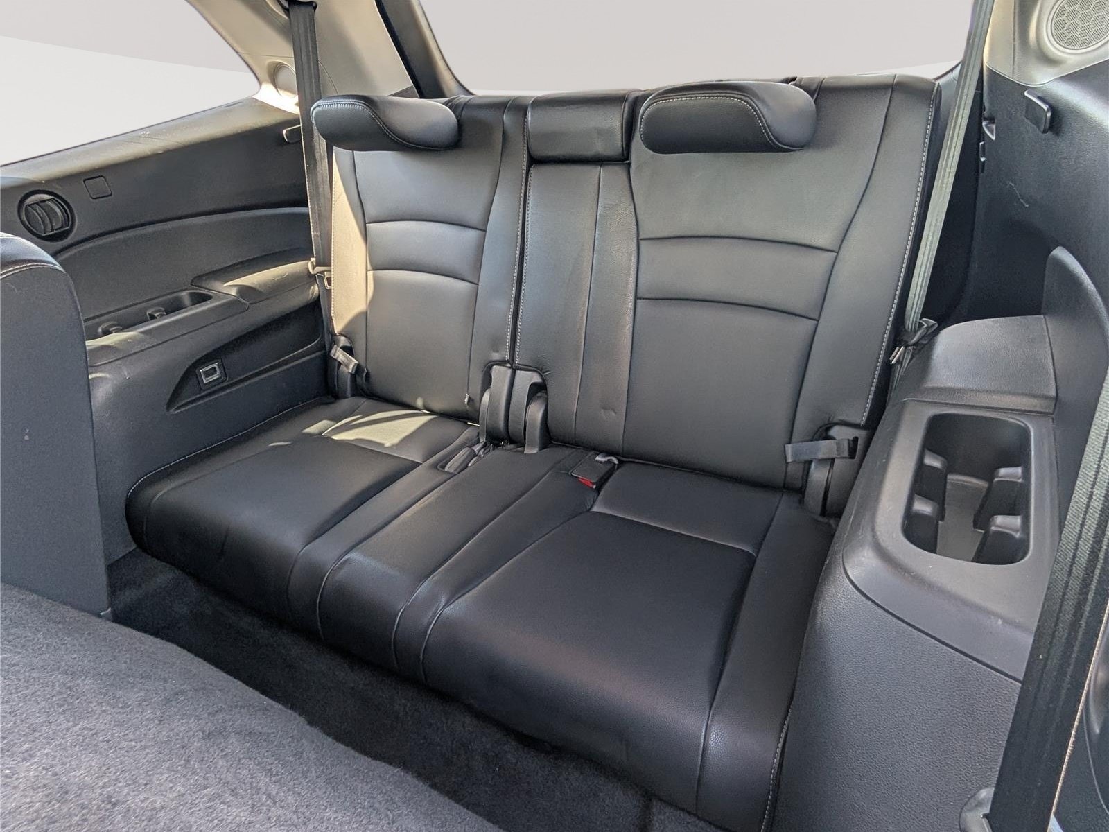 Used 2017 Honda Pilot Touring image 17