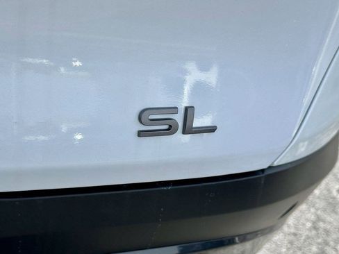 Certified 2025 Nissan Murano SL AWD/4WD image 18