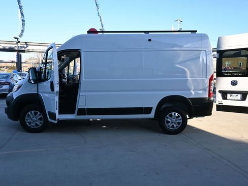 Used 2025 RAM ProMaster 1500 w/ Quick Order Package 22G SLT image 38