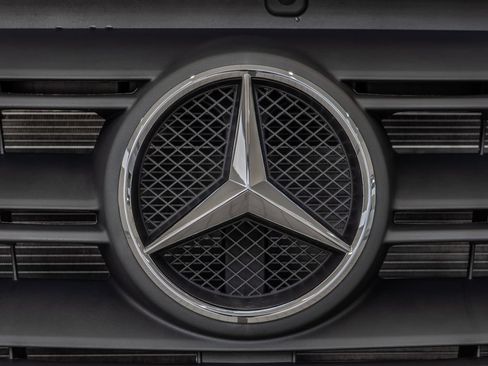 Used 2025 Mercedes-Benz Sprinter 2500 image 5