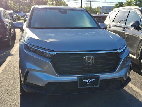 Used 2023 Honda CR-V EX-L image 4