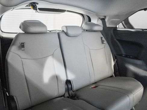 New 2026 Toyota Sienna XLE FWD image 37