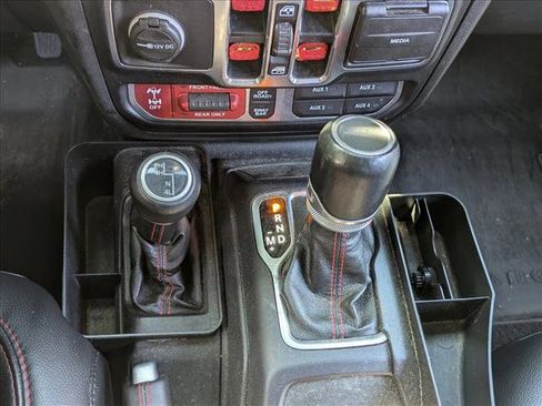 Used 2020 Jeep Gladiator Rubicon image 13