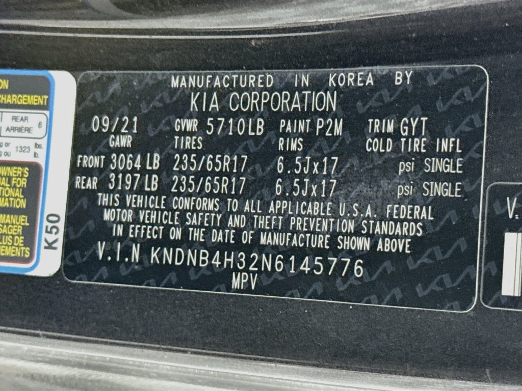 Used 2022 Kia Carnival LX FWD image 37
