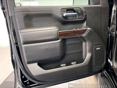 Used 2020 GMC Sierra 1500 SLT w/ SLT Premium Plus Package image 25