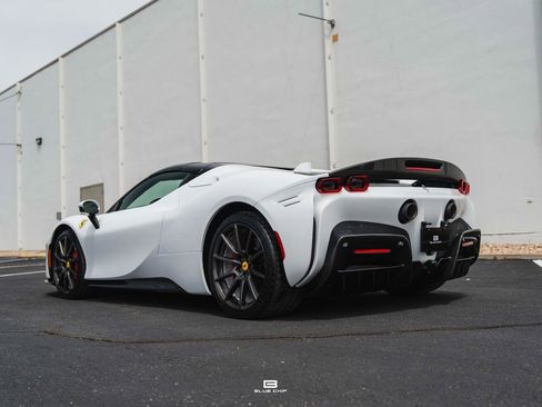 Used 2023 Ferrari SF90 Spider AWD/4WD image 5