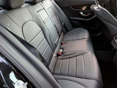 Used 2018 Mercedes-Benz C 300 Sedan image 18