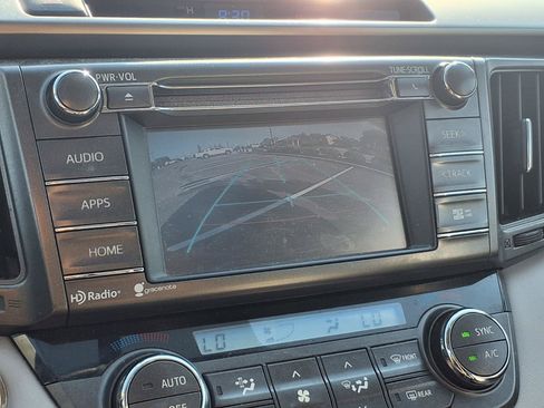 Used 2014 Toyota RAV4 Limited FWD image 9