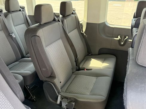Used 2024 Ford Transit 350 XLT RWD image 24