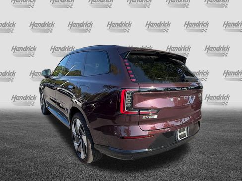 Used 2025 Volvo EX90 Ultra AWD/4WD image 10