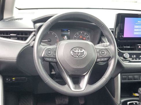 Certified 2023 Toyota Corolla Cross LE w/ Moonroof Package AWD/4WD image 12