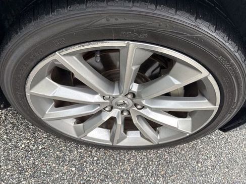 Used 2021 Volvo S60 T5 Momentum w/ Premium Package FWD image 5