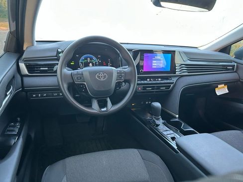 Used 2026 Toyota Camry LE FWD image 12