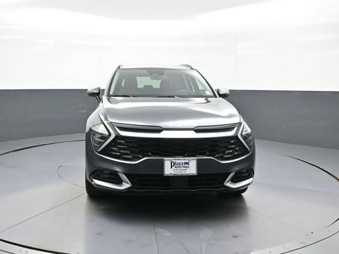 Certified 2025 Kia Sportage SX image 2